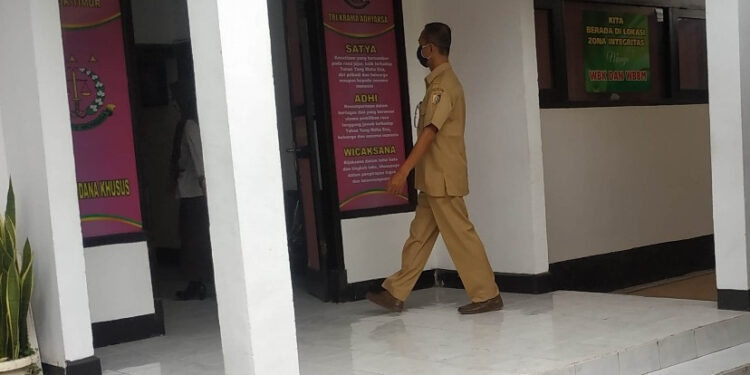 Dugaan Penggelapan Pajak Anggaran di Sekretariat DPRD Lotim, Mantan Sekwan yang Kini Kadis Perdagangan Diperiksa Kejaksaan