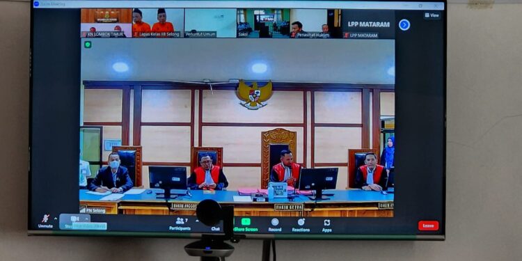 Sidang Lanjutan Kasus Pembunuhan dengan Terdakwa Dori Rian Putra Wardani Dan Marjuki
