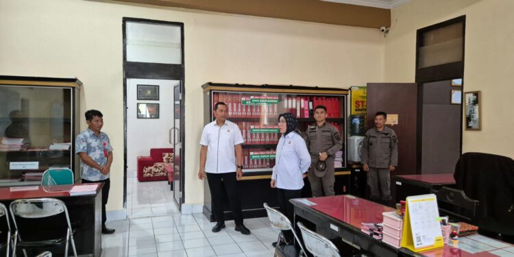KUNJUNGAN KERJA KEPALA KEJAKSAAN TINGGI NTB PADA KEJAKSAAN NEGERI LOMBOK TIMUR